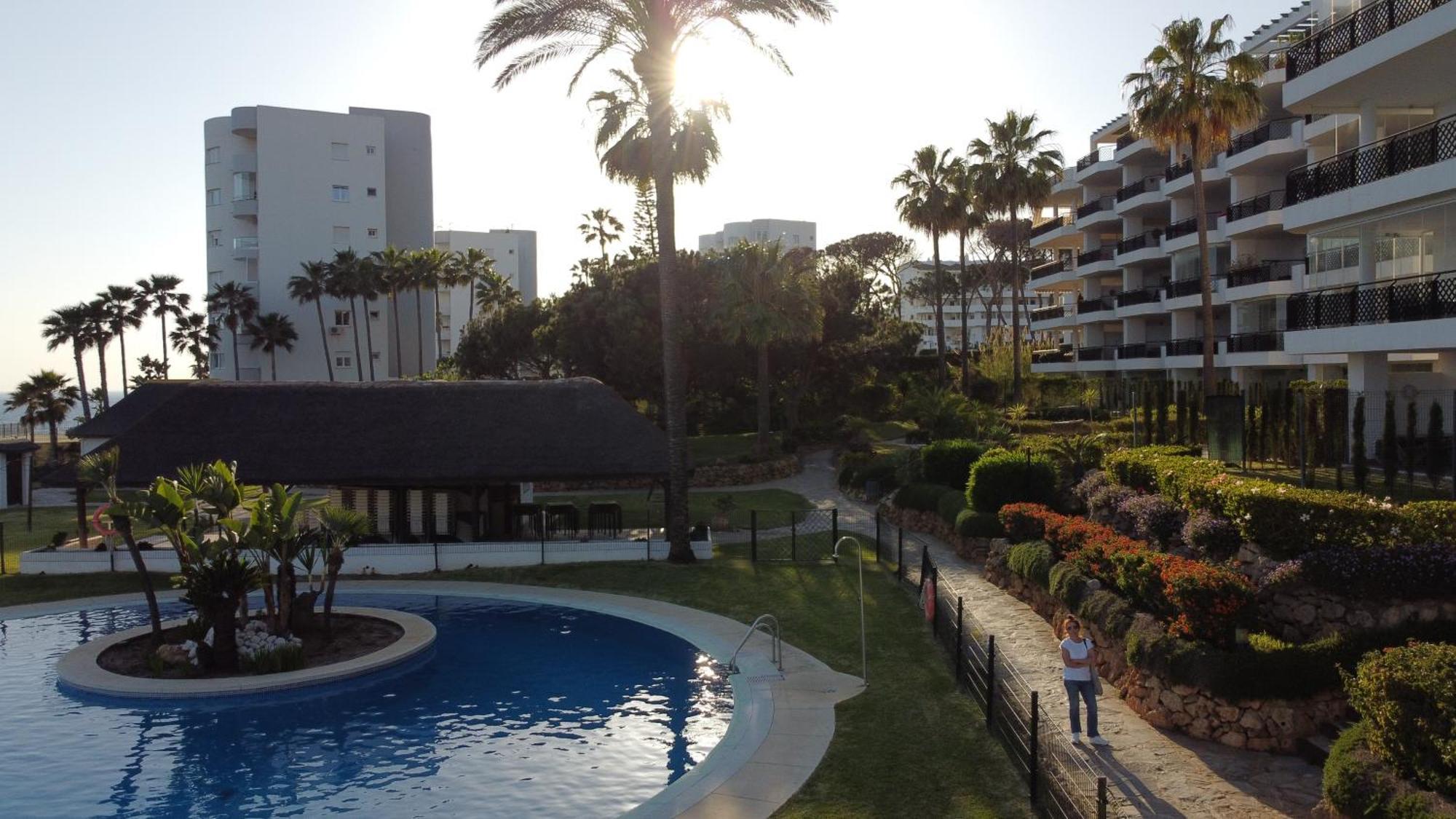 Frontline Beach Ground Floor With Privet Garden, Mi Capricho 16 Apartamento Mijas Exterior foto