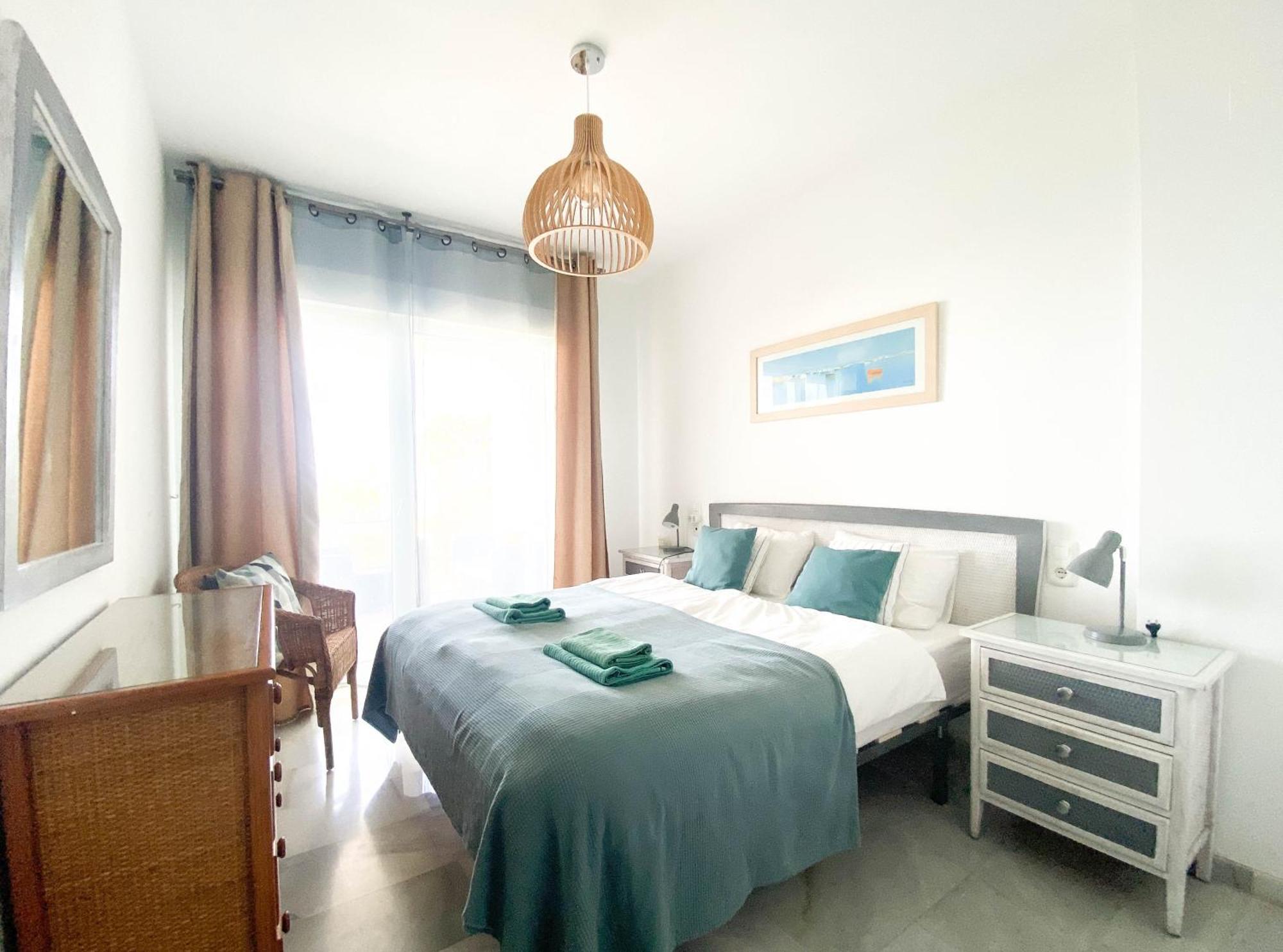 Frontline Beach Ground Floor With Privet Garden, Mi Capricho 16 Apartamento Mijas Exterior foto